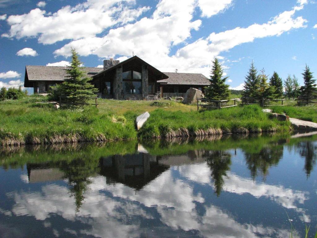 Otter Lodge - New Listing! West Yellowstone Exterior photo